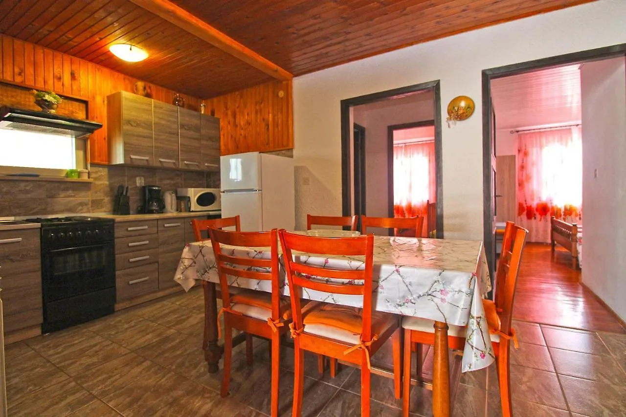 Apartments Matilda 1954 Fazana