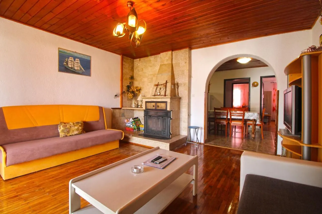 Apartments Matilda 1954 Fazana