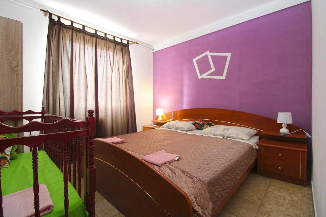 Apartments Matilda 1954 Fazana Croatia