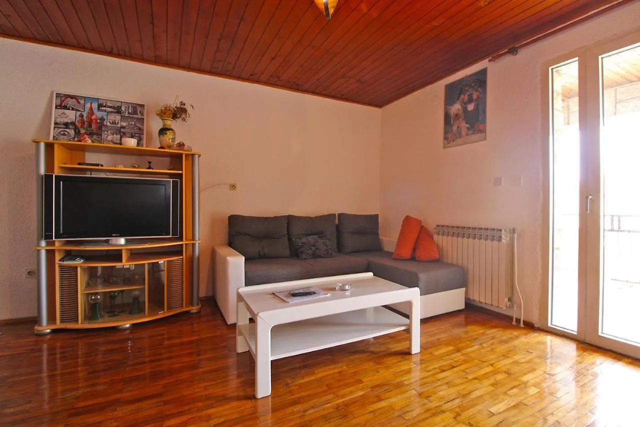 Apartments Matilda 1954 Fazana Croatia