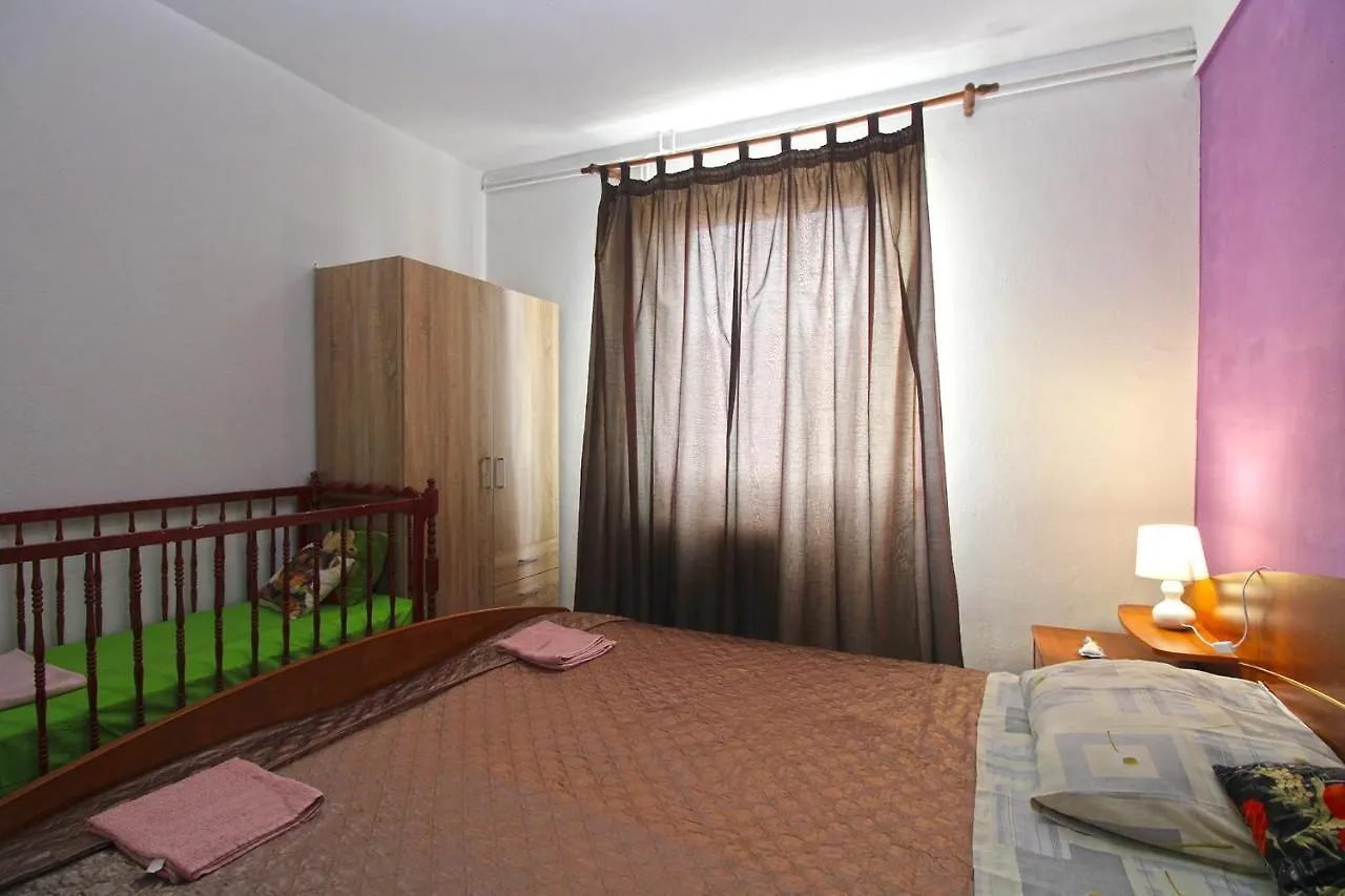 Apartments Matilda 1954 Fazana Croatia