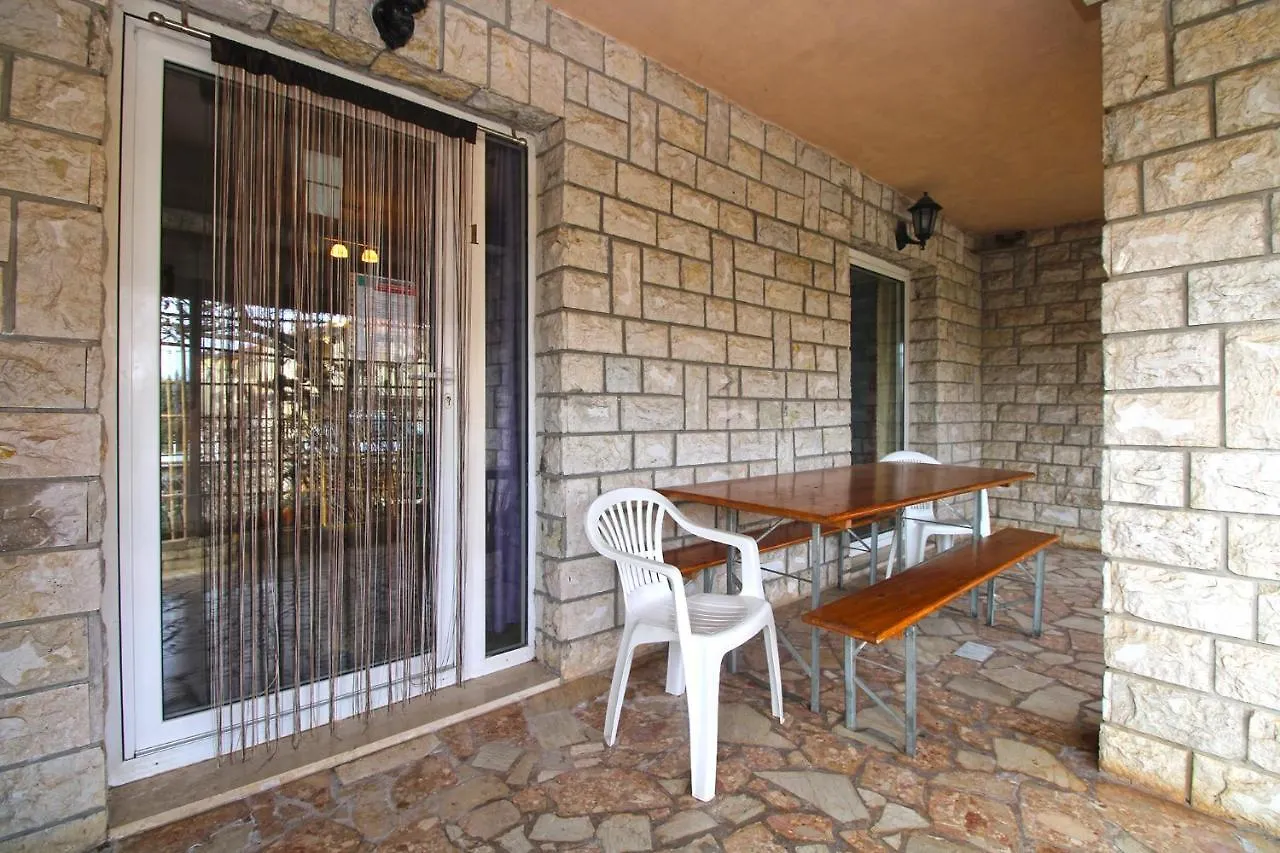 Apartments Matilda 1954 Fazana