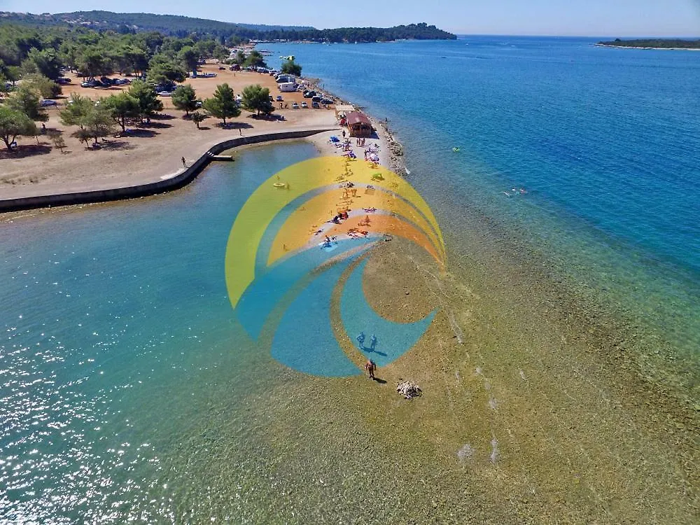 Apartments Matilda 1954 Fazana Croatia